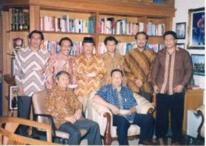 Safari ANS dan kawan-kawan ketika rapat di rumah kediaman pribadi Presiden SBY di Cikeas Bogor